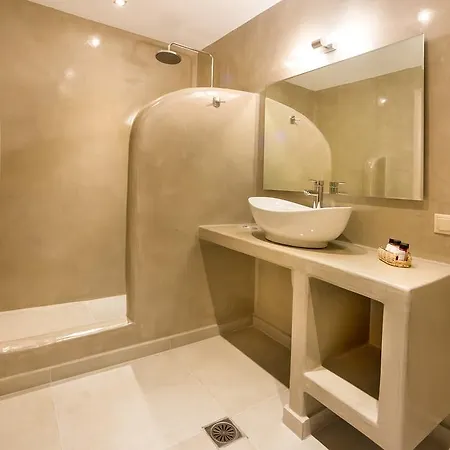 Hotel Sea & Sun Villa 3*